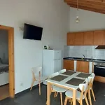 בית חווה Sara Village