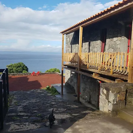Sara Village Sao Roque do Pico