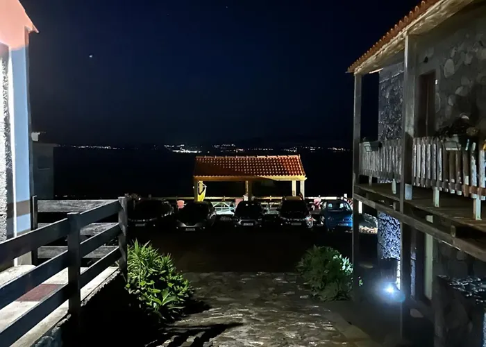 Farm stay Sara Village Sao Roque do Pico